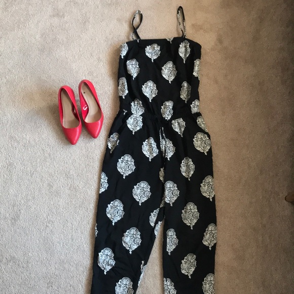 Black and white romper - Picture 2 of 5